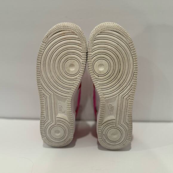 AIR FORCE 1 LOW PS Valentine's Day 2023 Youth size 4.5 - Picture 7 of 9